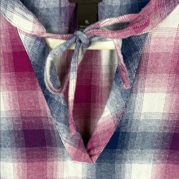Bit & Bridle Pink and Blue Plaid Tie Front Blouse Size XL - Picture 9 of 10